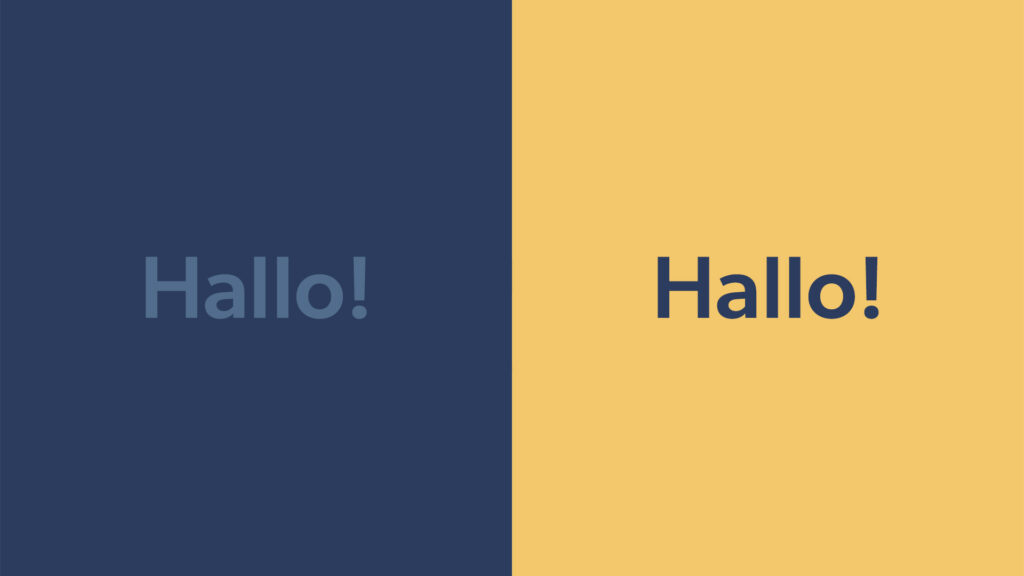 Vertikal geteiltes Bild: links dunkelblau mit „Hallo!“, rechts gelb mit „Hallo!“ in Dunkelblau.